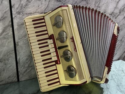Acordeon 120 Baixos - Scandalli Maestrina IV Centenário